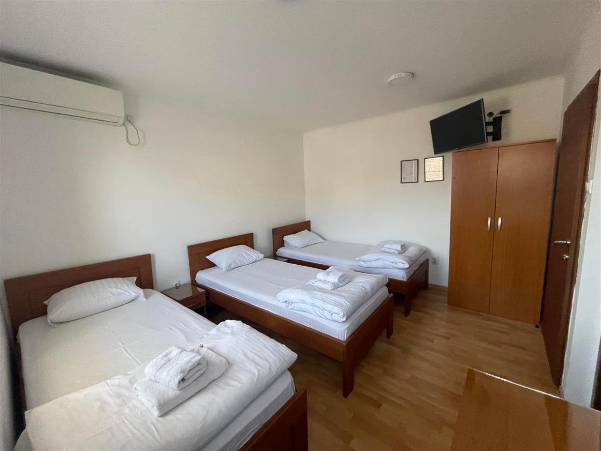 Rooms Gat Subotica Eksteriør bilde
