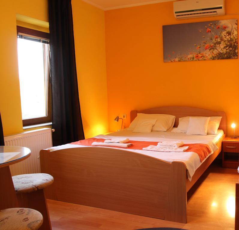 Rooms Gat Subotica Eksteriør bilde